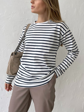 Blusa Feminina Listrada Manga Longa Comfy em Algodão